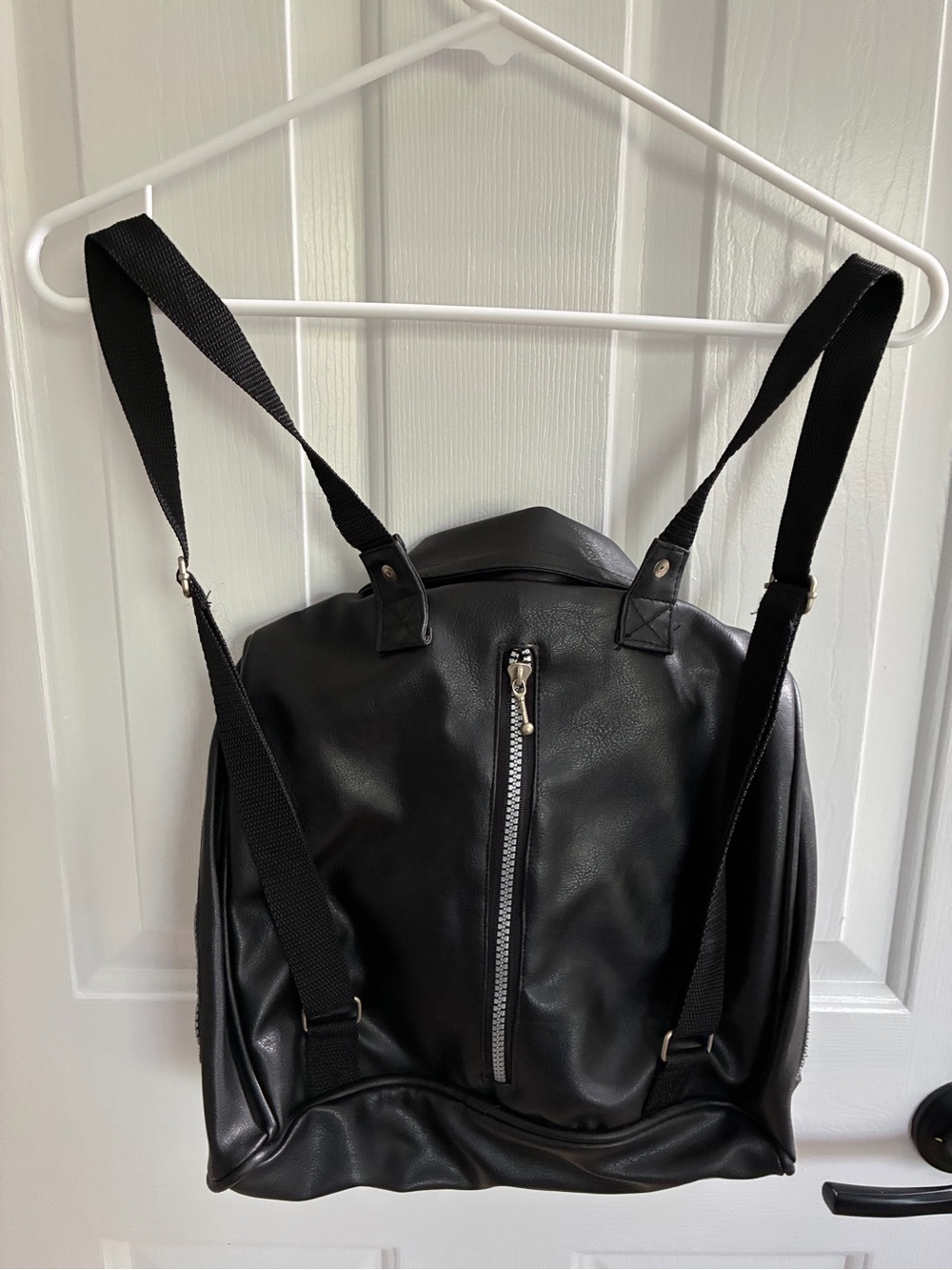 Harley-Davidson Black Faux Leather Backpack, Size: 11"L X 2.5"W X 10"H - Picture 6 of 6